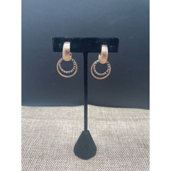 Vintage Sarah Coventry Clasp Earrings Rare Style Rings Texture Gold Silver - Picture 2 of 5